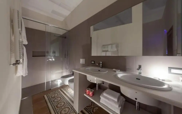 METEORON Luxury Rooms