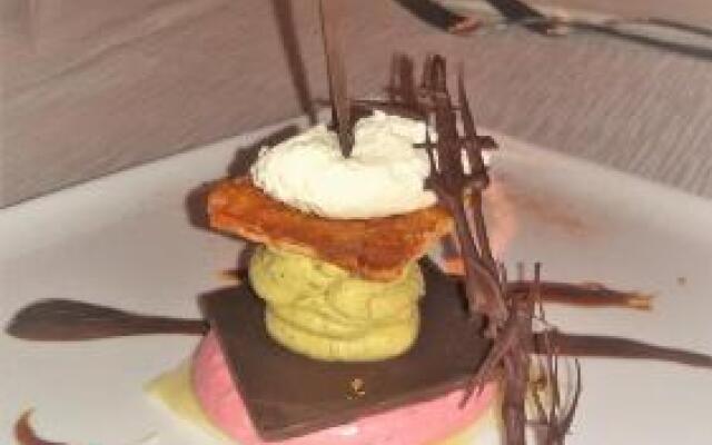 Hotel Velcamare