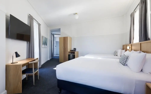 Mortdale Hotel