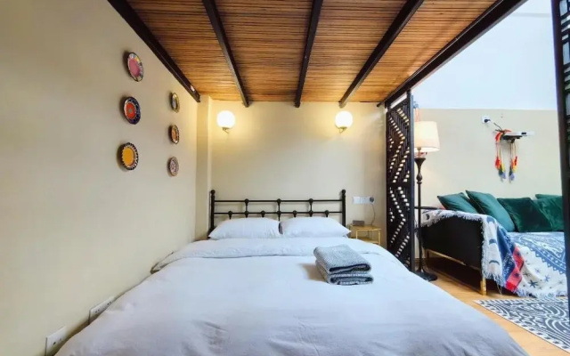 Shanghai Hills & Zinn Happy Family Bnb
