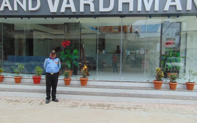 The Grand Vardhman Hotel