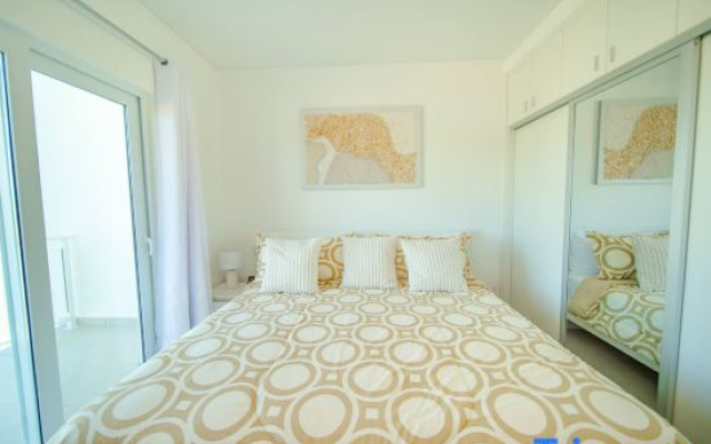 Work & Relax Studio Pools & Fast Wi-Fi in SOV