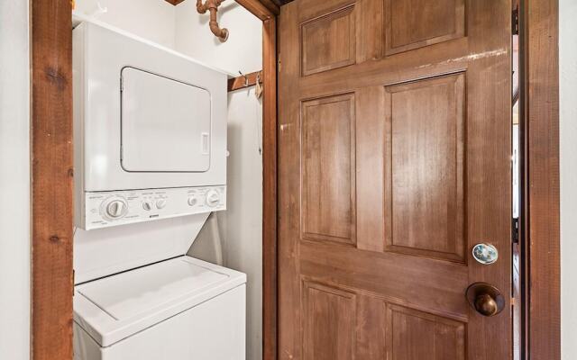 The Enclave at Snowmass by Frias