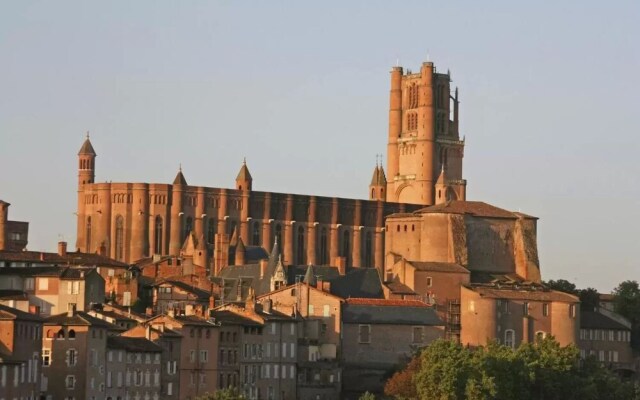 Sleep in Albi