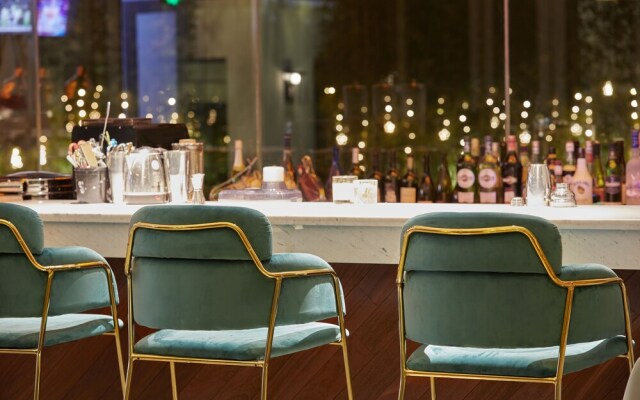 Virtuous World Hotel