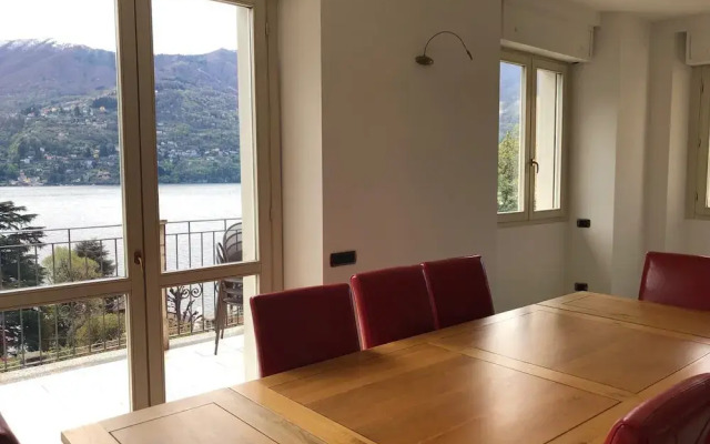 Villa Oliveto with Pool and Lake view