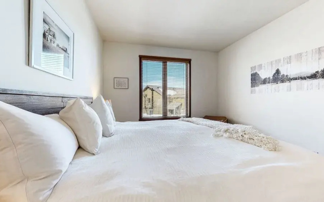 Snowcreek V #777 3 Bedroom Condo