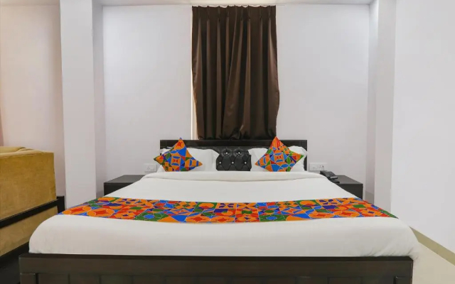 Fabhotel Ananda Inn