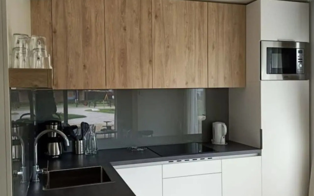 Nice Chalet With Terrace, 9 km From Maastricht