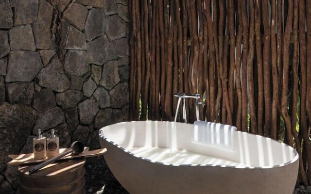 Sir Nick's Livingstone Lodge