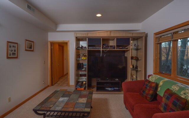 Very Beary Ridge House