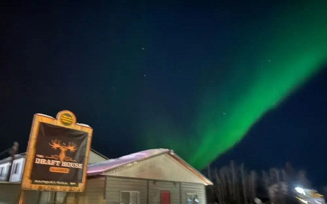 Draft House and Lodging