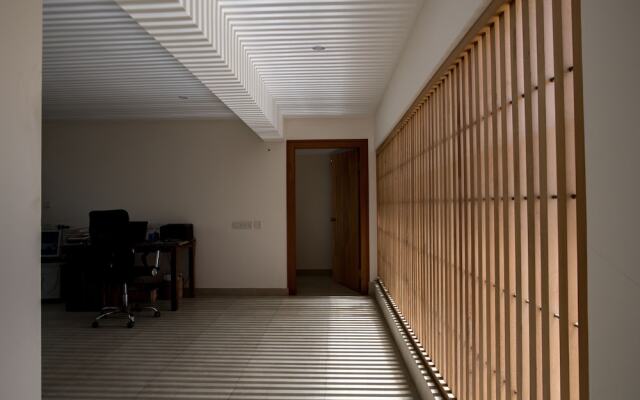 Davey's Townhouse by Vista Rooms