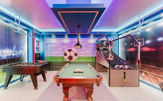 Amazing 7 bd Summerkitchen Gameroom