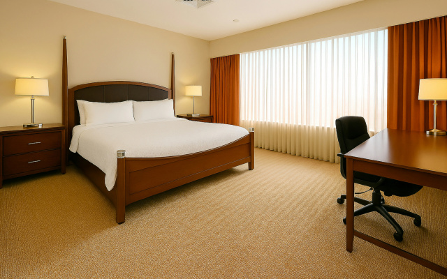 Holiday Inn Sacramento Downtown-Arena by IHG - Image 4