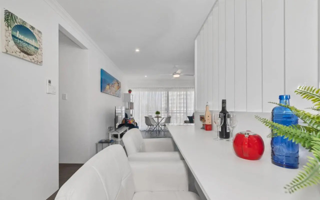 Studio 11 Mandurah Marina