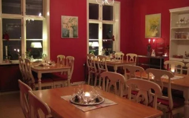 Salbohedgården Bed & Breakfast - Salbohed
