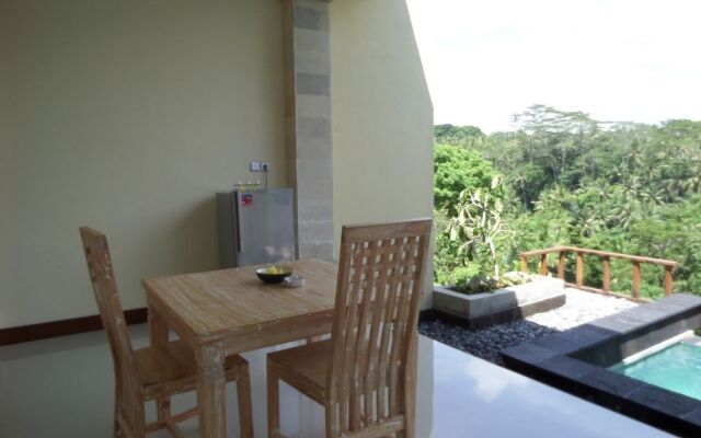 Sayan Terrace Resort