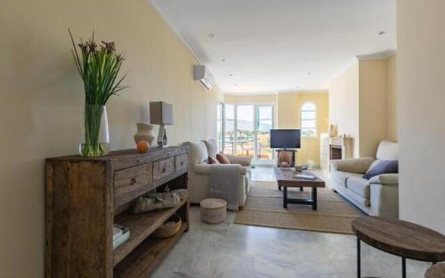 Puerto Banus Seaview Apt