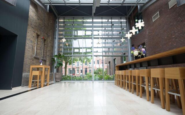 Leonardo Hotel Breda City Center