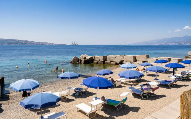 Capo Peloro Resort - Adults Only