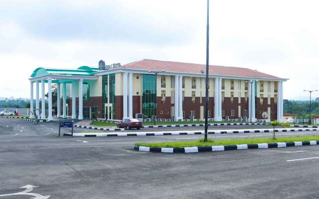 Best Western Plus Mydas Hotel