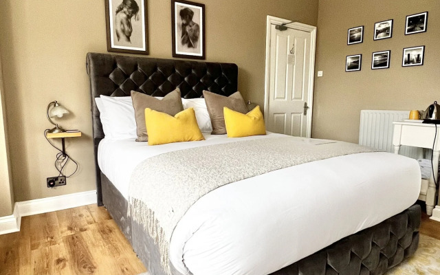 Devon House Guest House