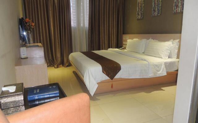 ZEN Premium Dela Chambre Hotel Manila