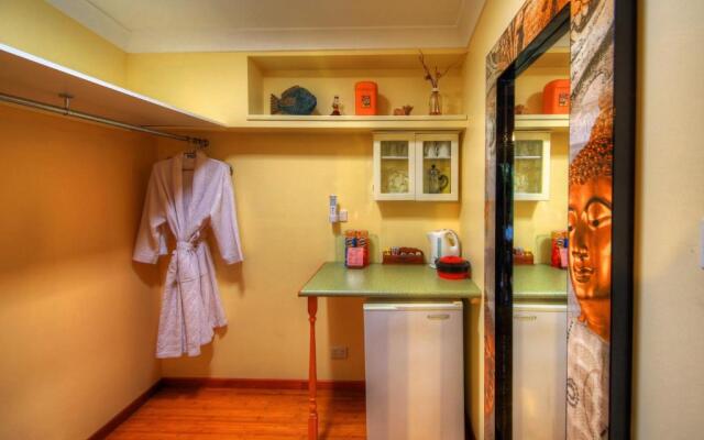 Maleny Tropical Retreat Balinese B&B