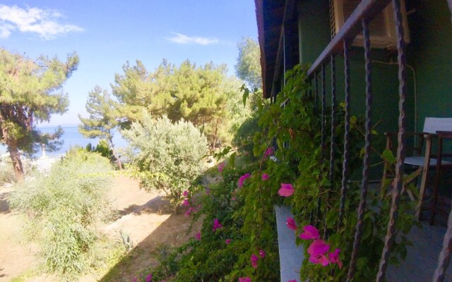 Rainbow Bay Ozdere Beach Hotel
