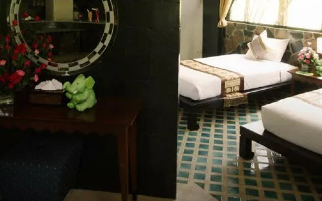 Iyara Lake Hotel & Resort