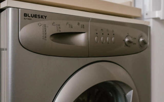 Alameda Amor Suite by Valcambre