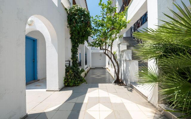 Anamar Skiathos Hotel