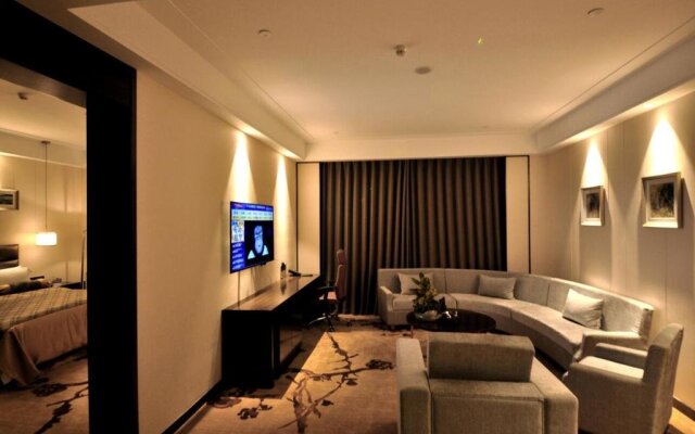 Purple Gold Hotel