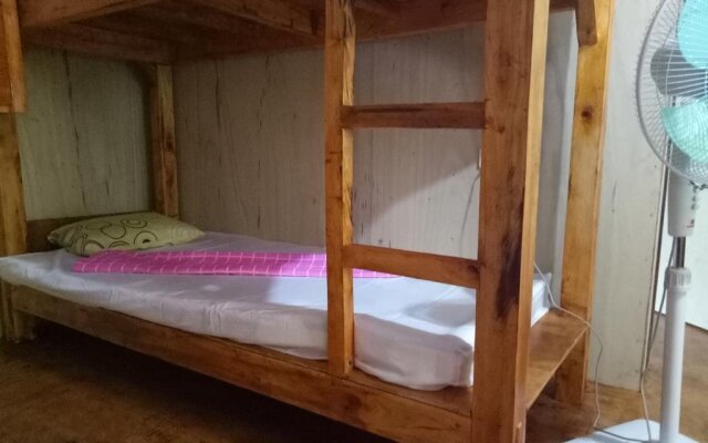 Loboc Backpakers Inn