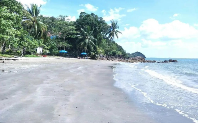 Koh Sukorn Paradise Resort