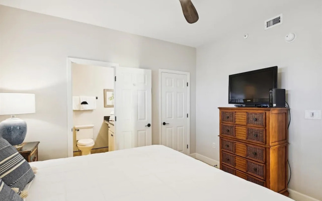 Oceania 407 3 Bedroom Condo by RedAwning
