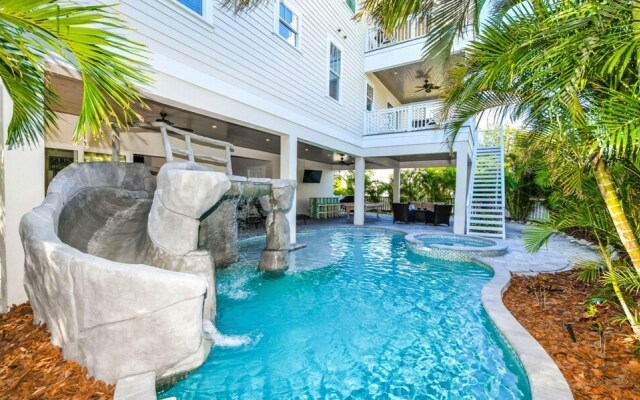 Atlantis Beach House by AMI Locals