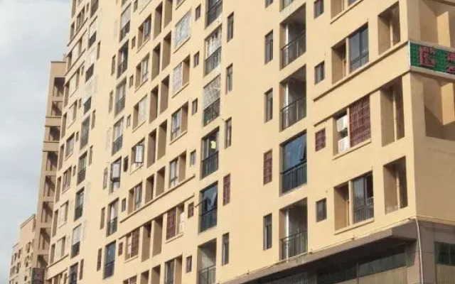 Wuchuan Aicheng Theme Apartment