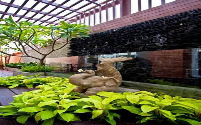 Plai & Herbs Suvarnbhumi Airport 