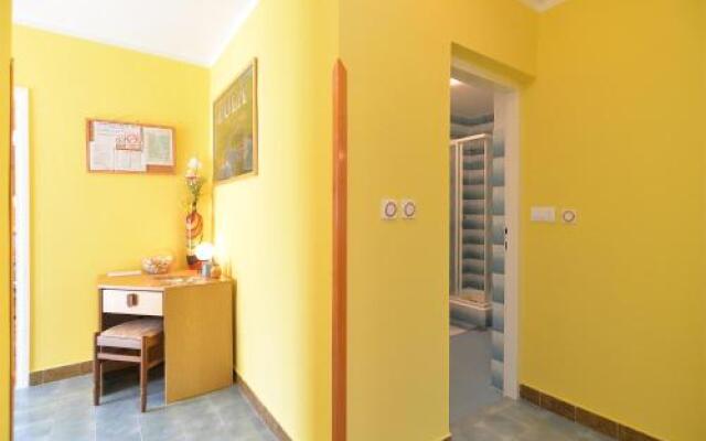 Apartment Violeta 745