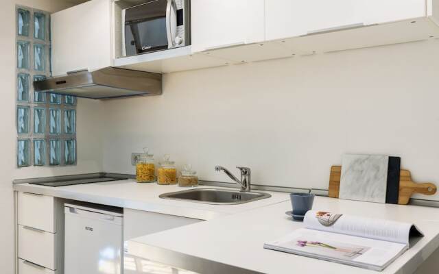 Home At Hotel Copernico Apartment