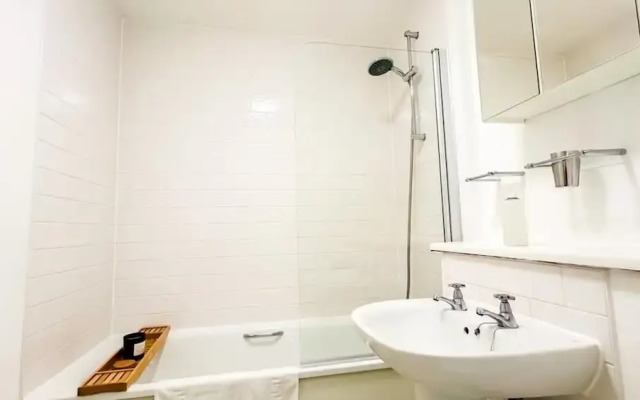Host Stay 26 Carnegie House