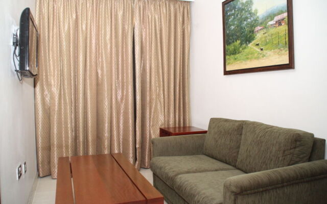 Bec Suites
