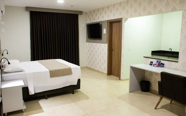 Bristol Infinity Hotel