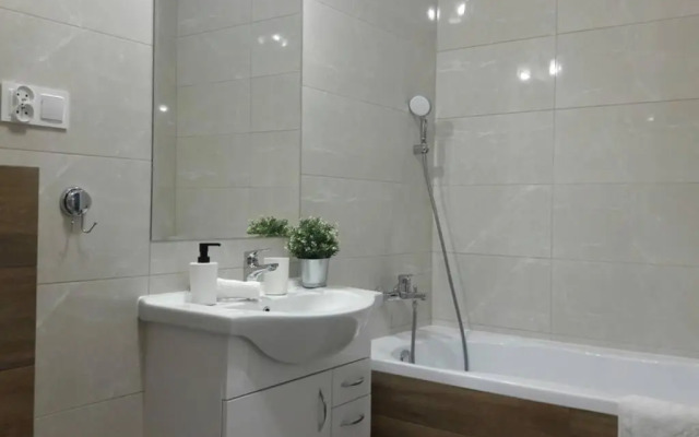 Lux Apartment close to Medicover and Paley