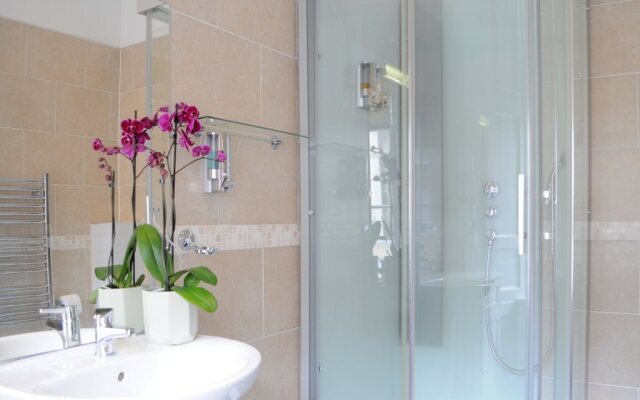 Castleview Guest House