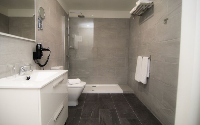 Los Rodeos Apartments