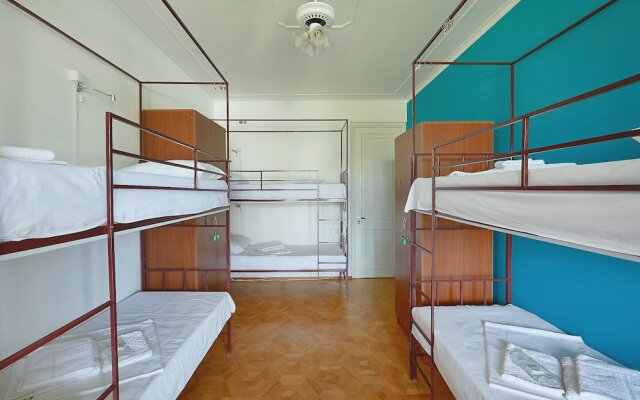 Luys Hostel & Tours
