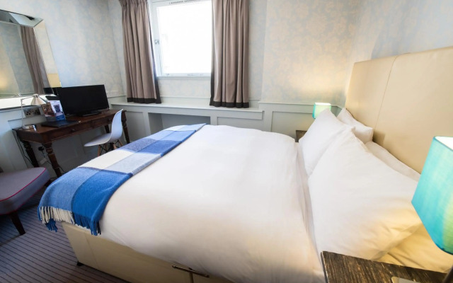 Grove House Hotel
